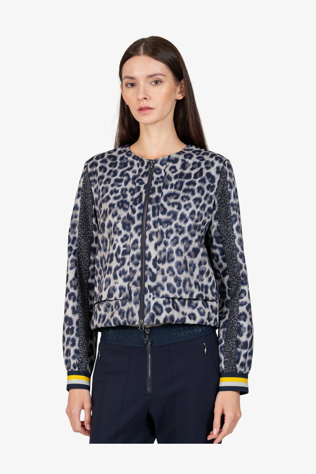 Short Round-Necked Jacket