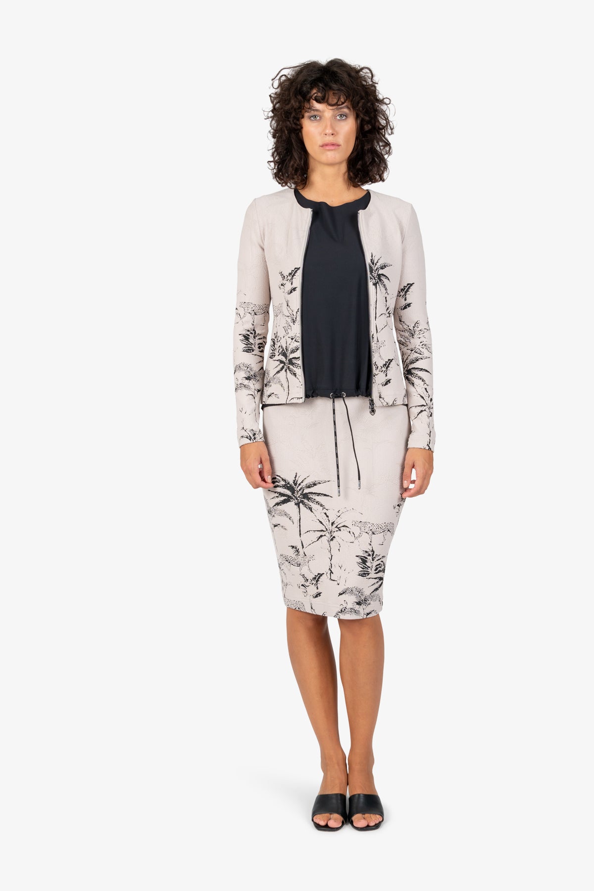Round-neck Jersey Jacket