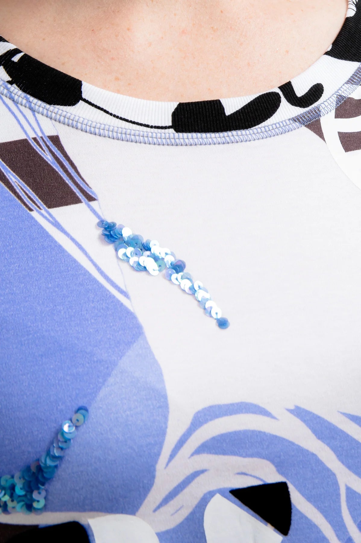 T-shirt in Allover Print