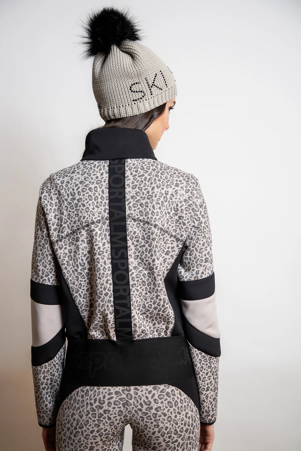 Jacket with Leo Jacquard