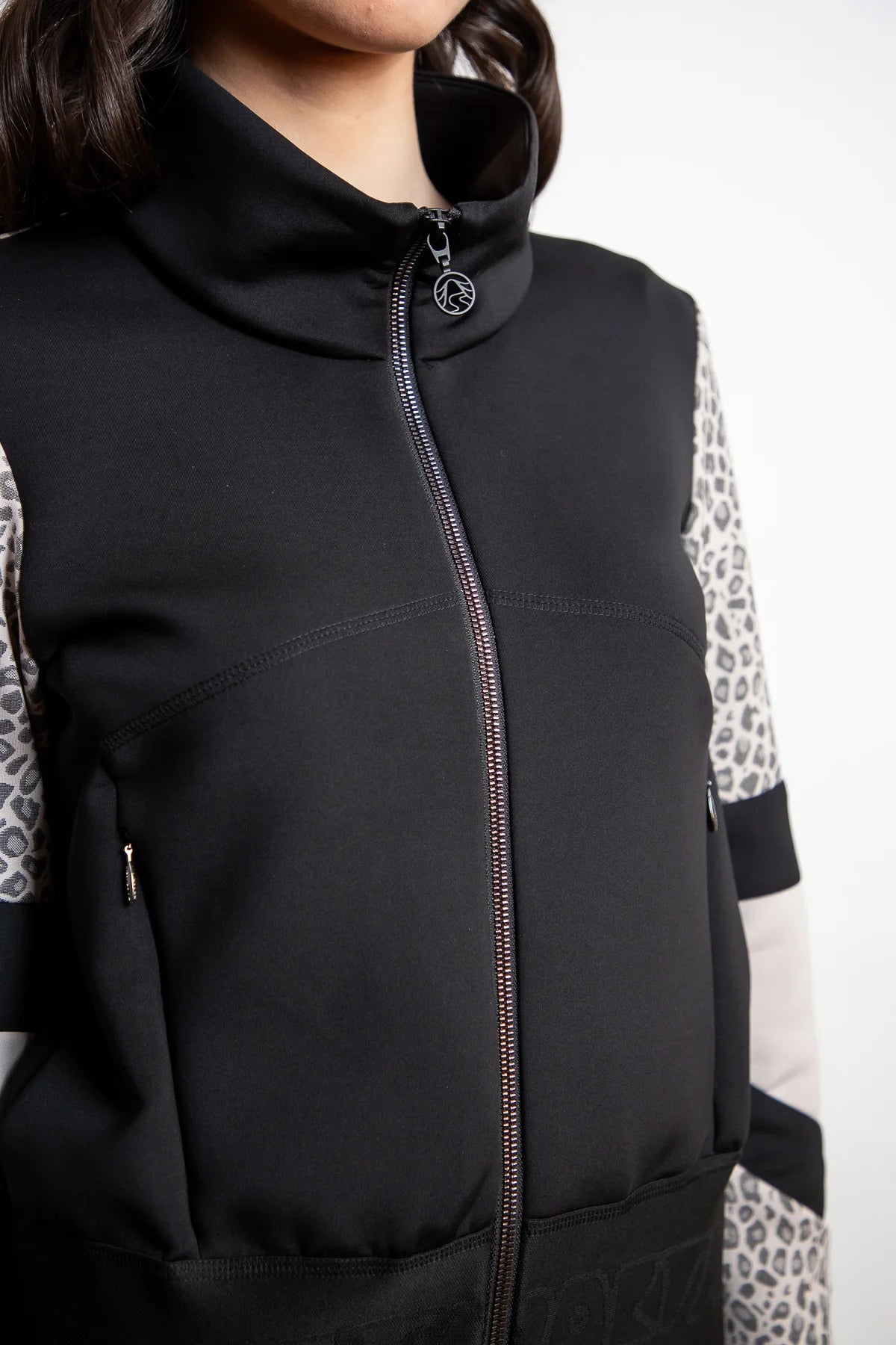 Jacket with Leo Jacquard