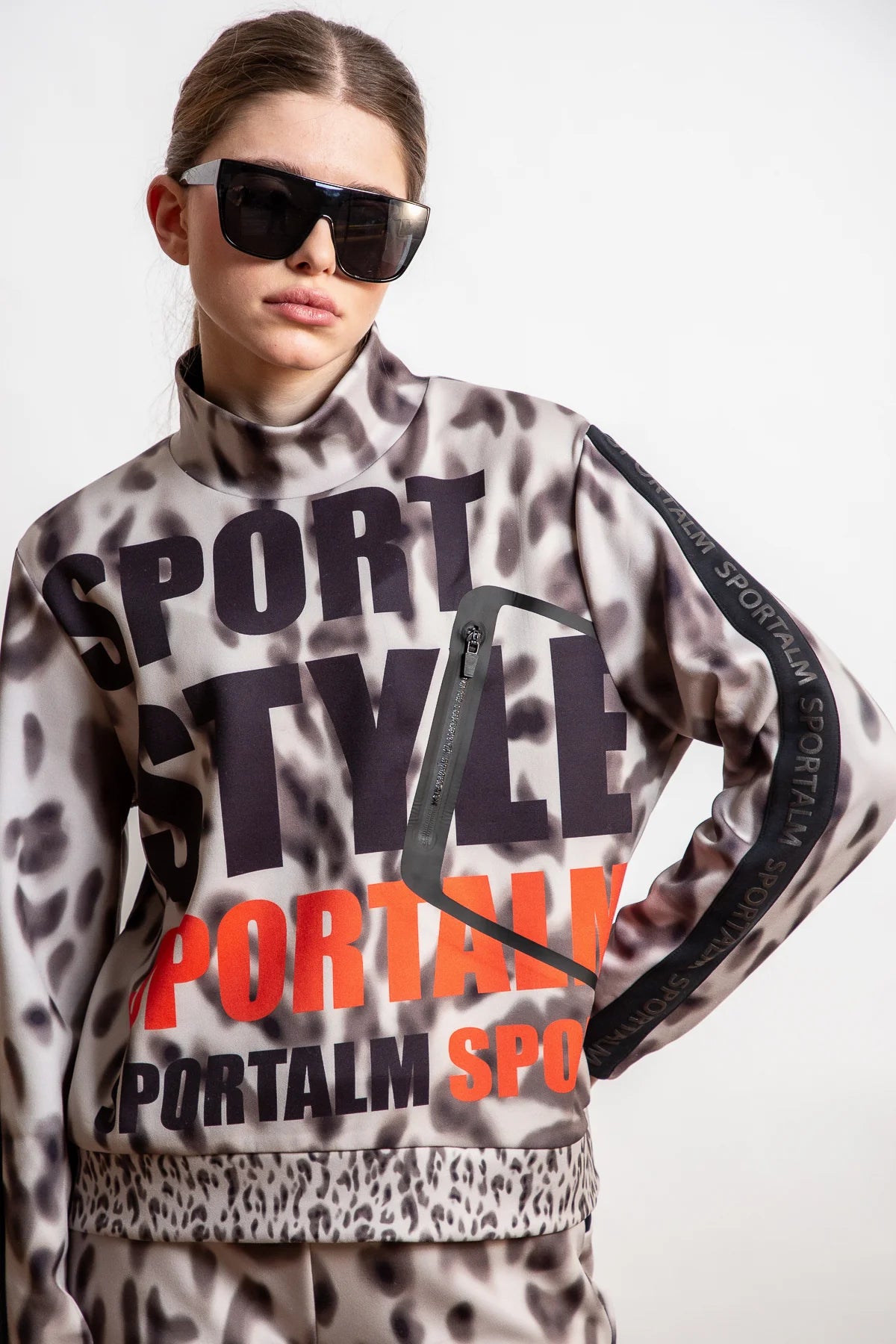 Sweatshirt with Mixed Print