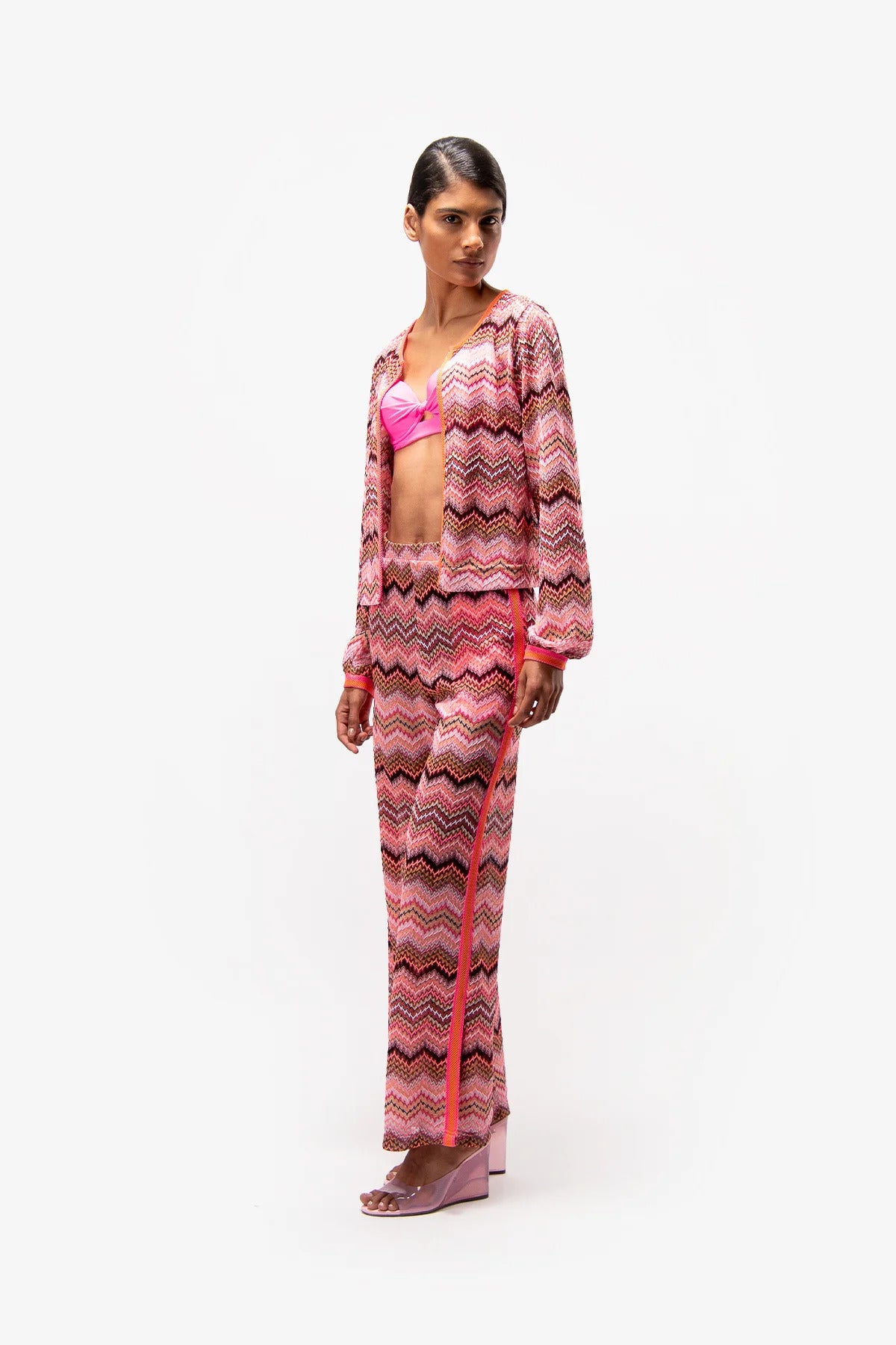Light Jacket with Zigzag Pattern