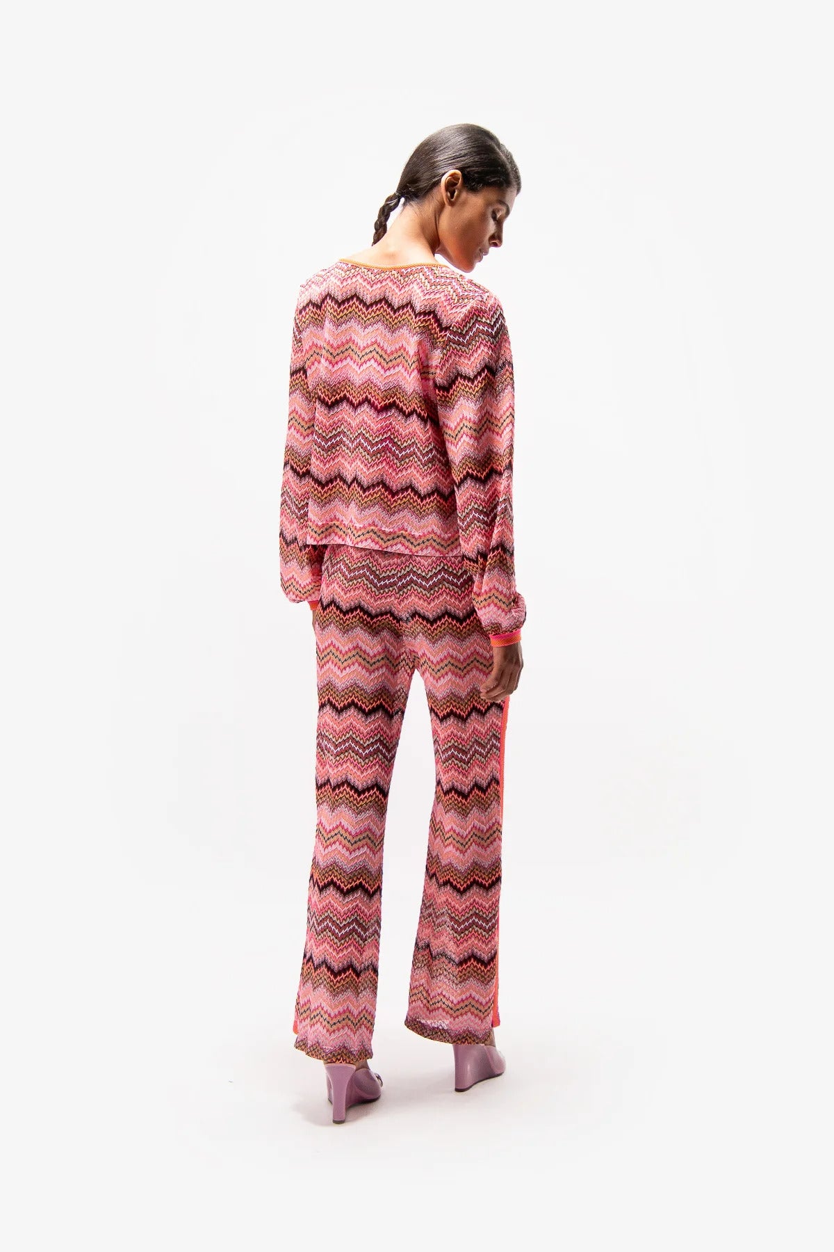 Light Jacket with Zigzag Pattern