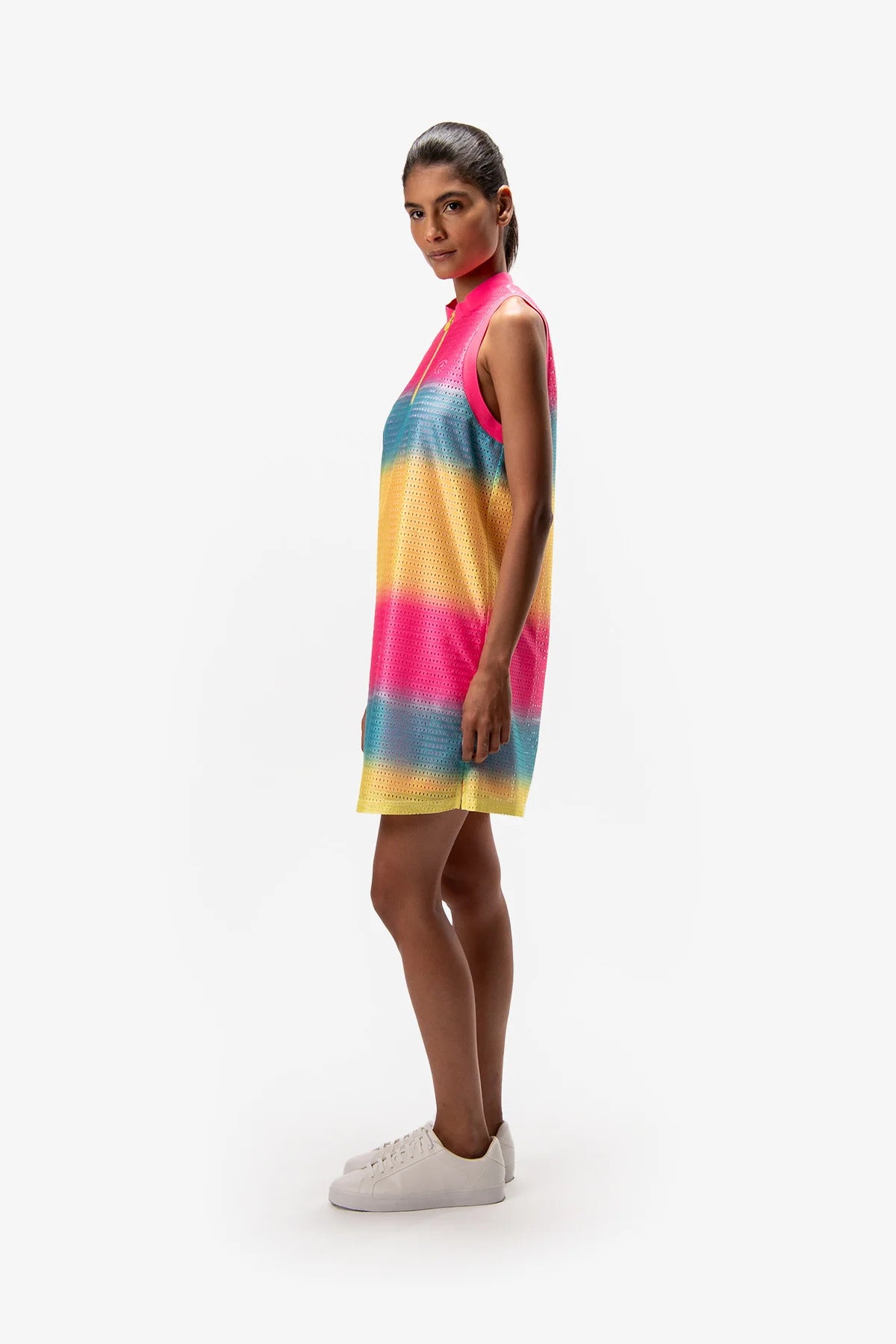 Sleeveless Golf Dress with Color Block