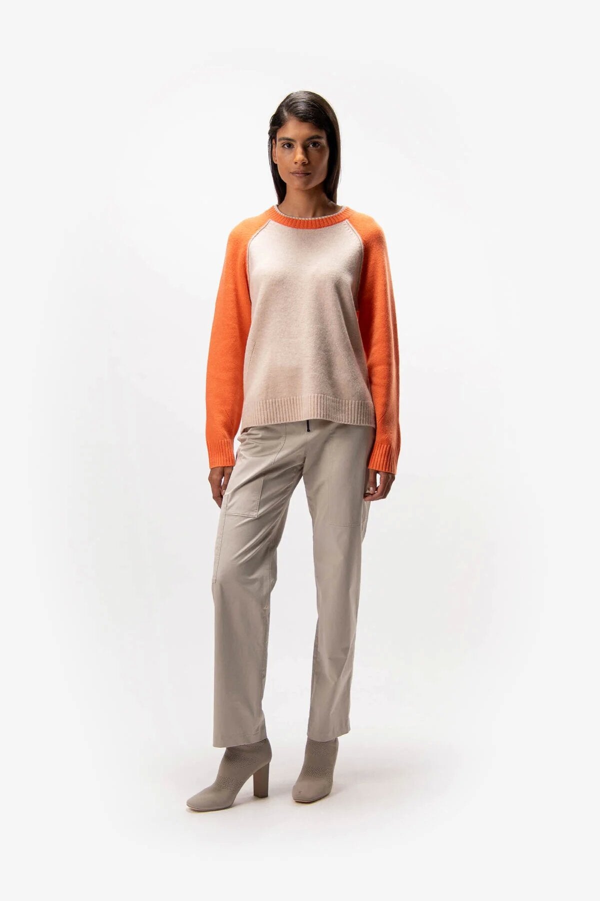 Elegant Trousers with Zip