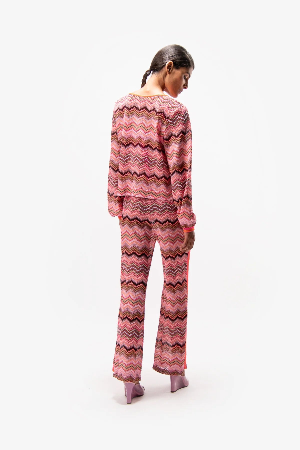 Pants with Zigzag Pattern