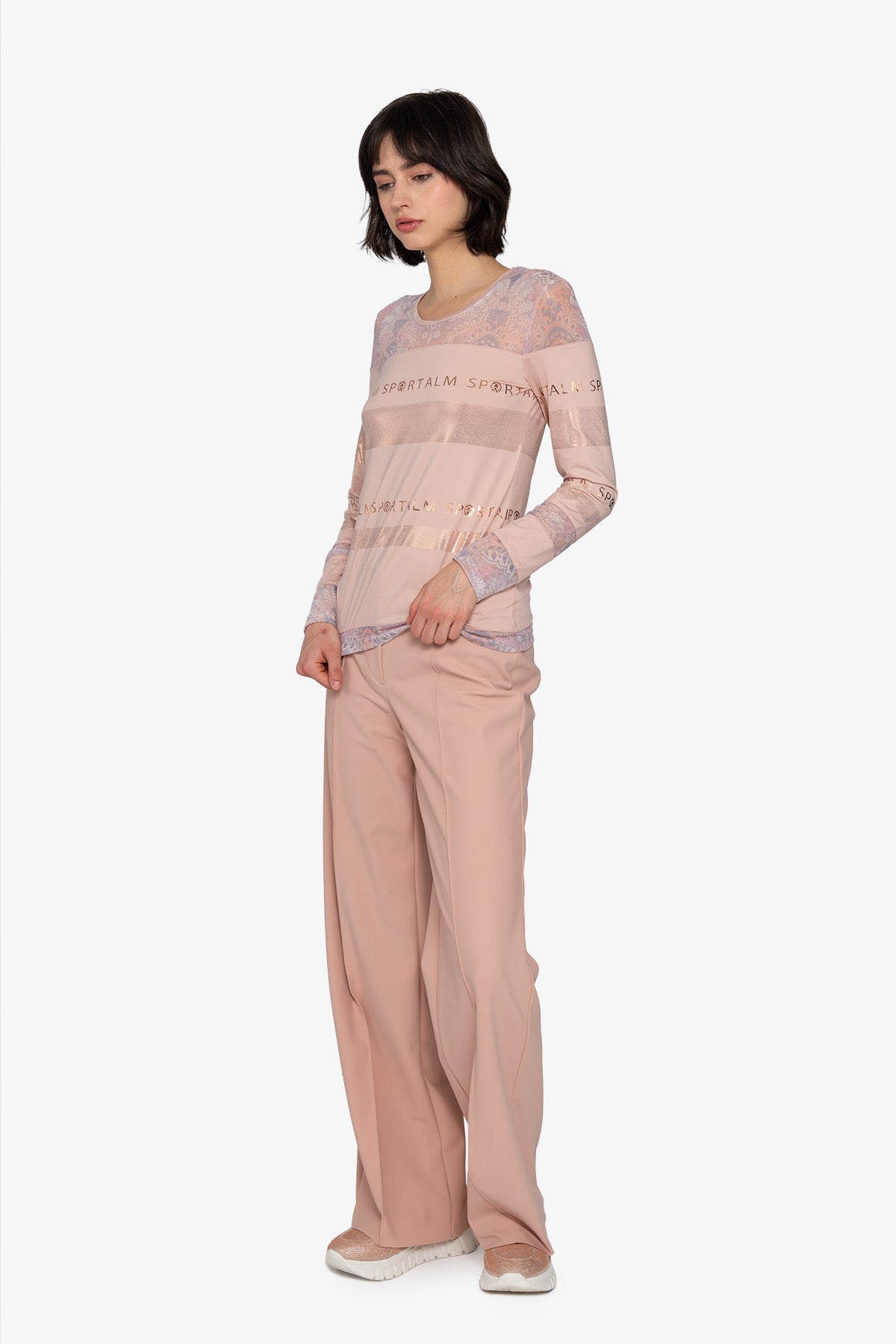 Long sleeve Shirt with Round Neck