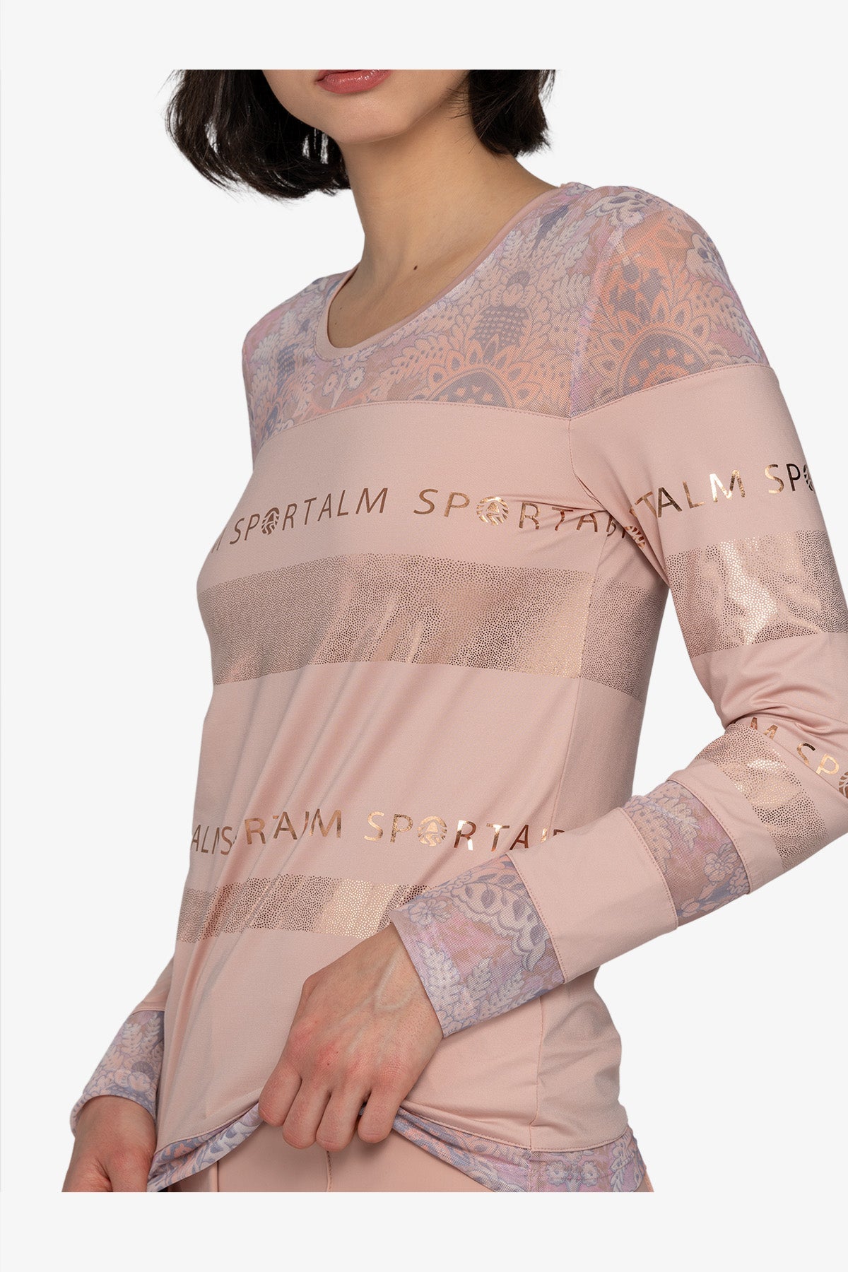 Long sleeve Shirt with Round Neck