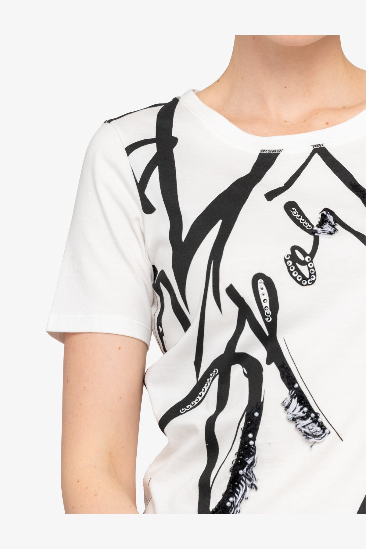 Shirt with ¾ Sleeves and Round Neckline