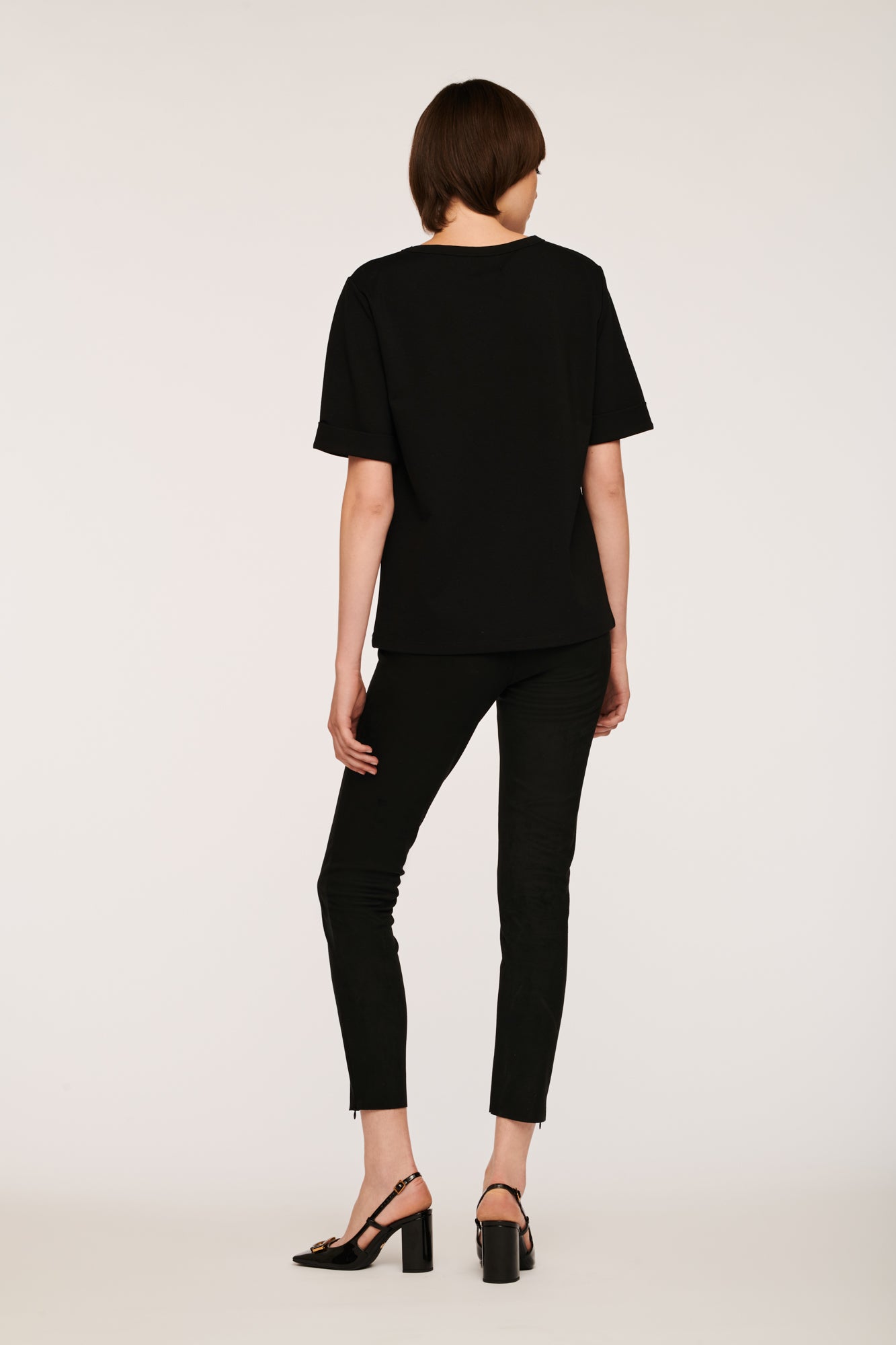 T-shirt with Diamond and Rivet Logo