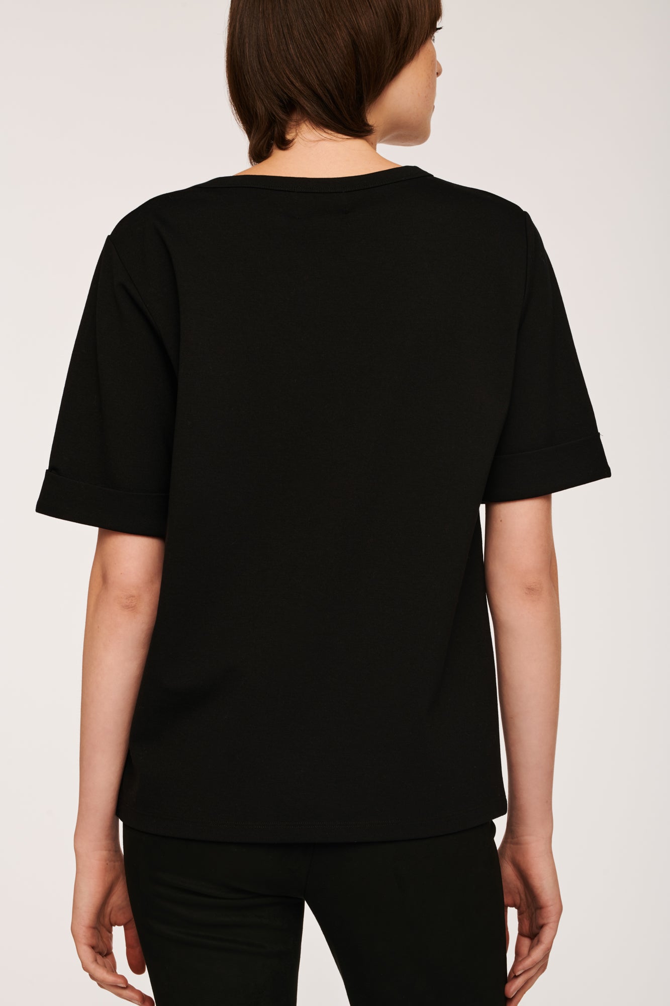 T-shirt with Diamond and Rivet Logo