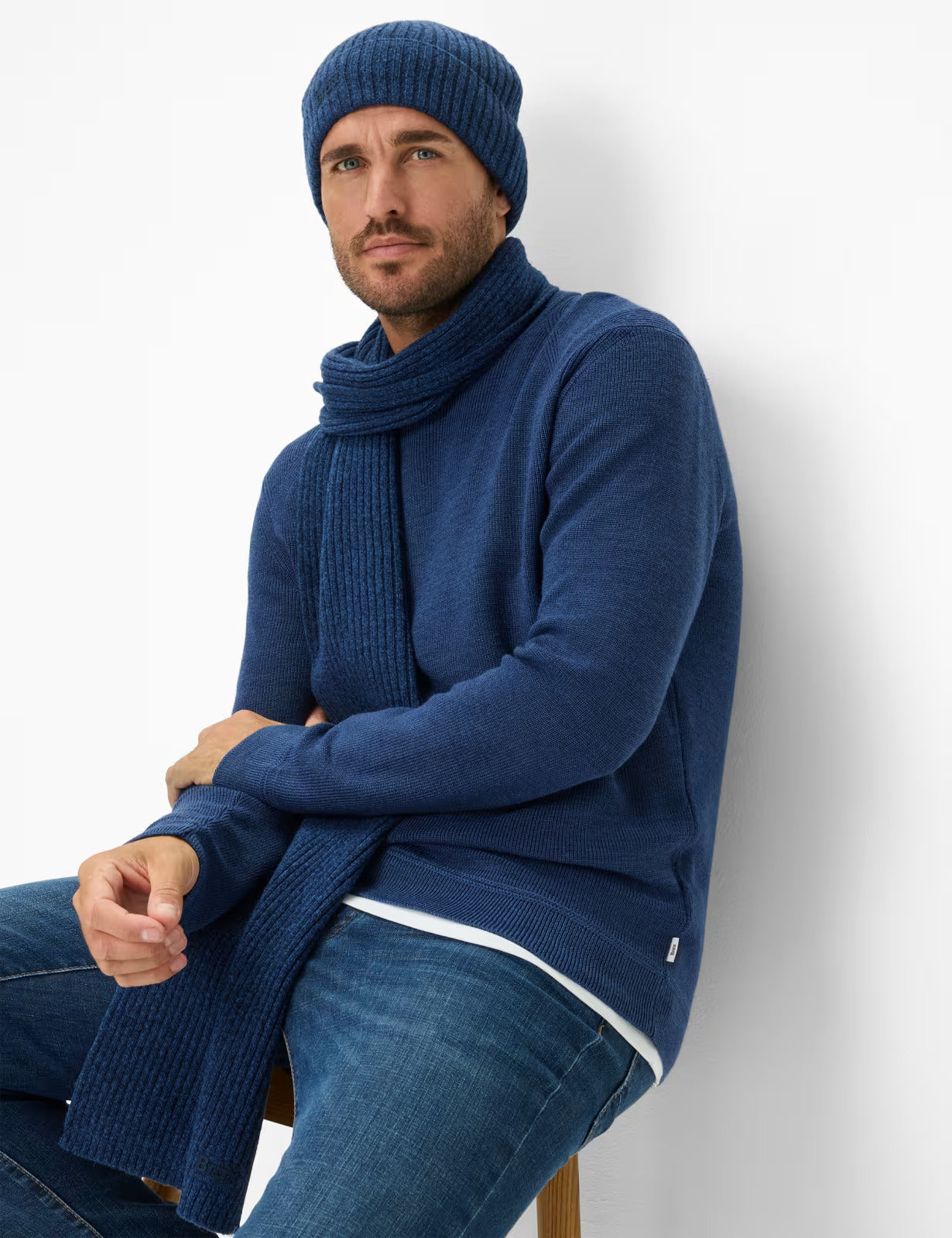 Feel Good Sportive: Knitted Sweater in a Cotton Mix