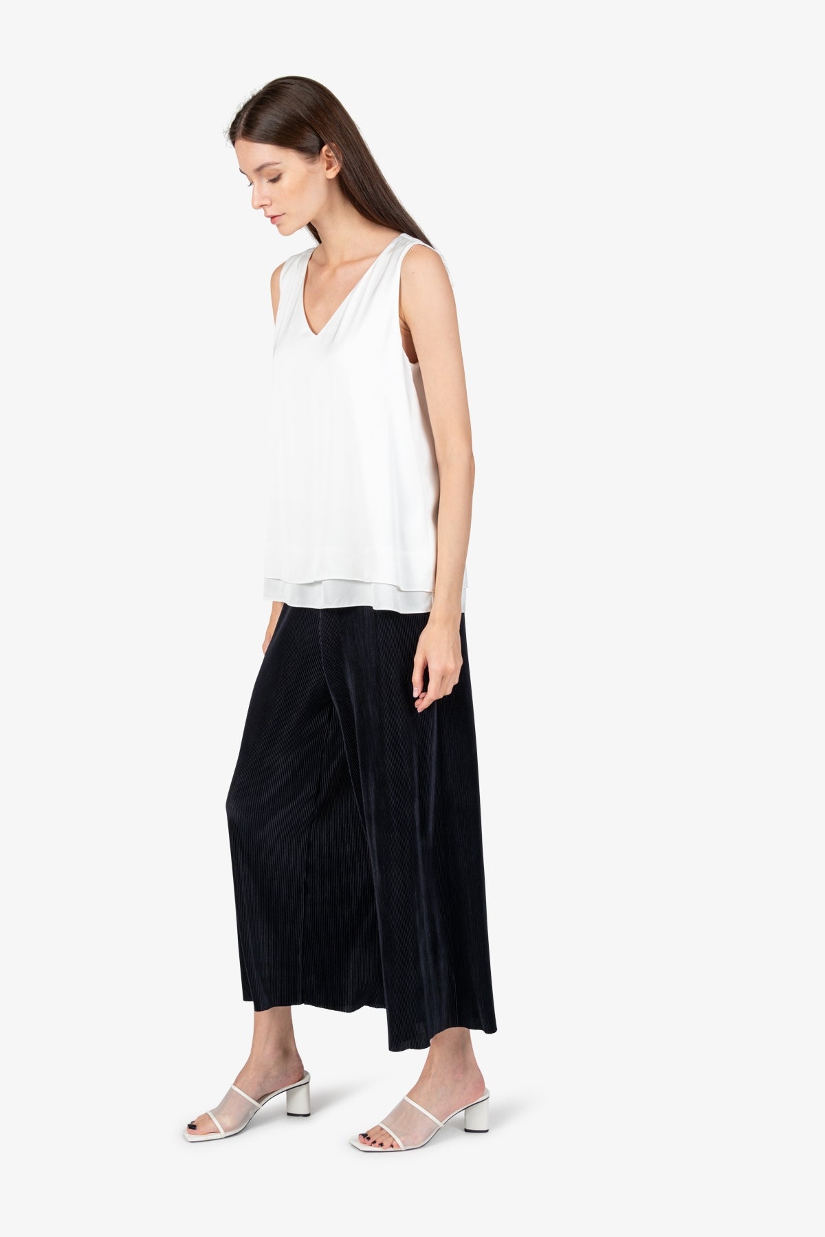 Sleeveless Blouse