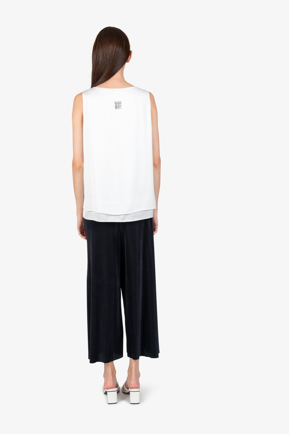 Sleeveless Blouse