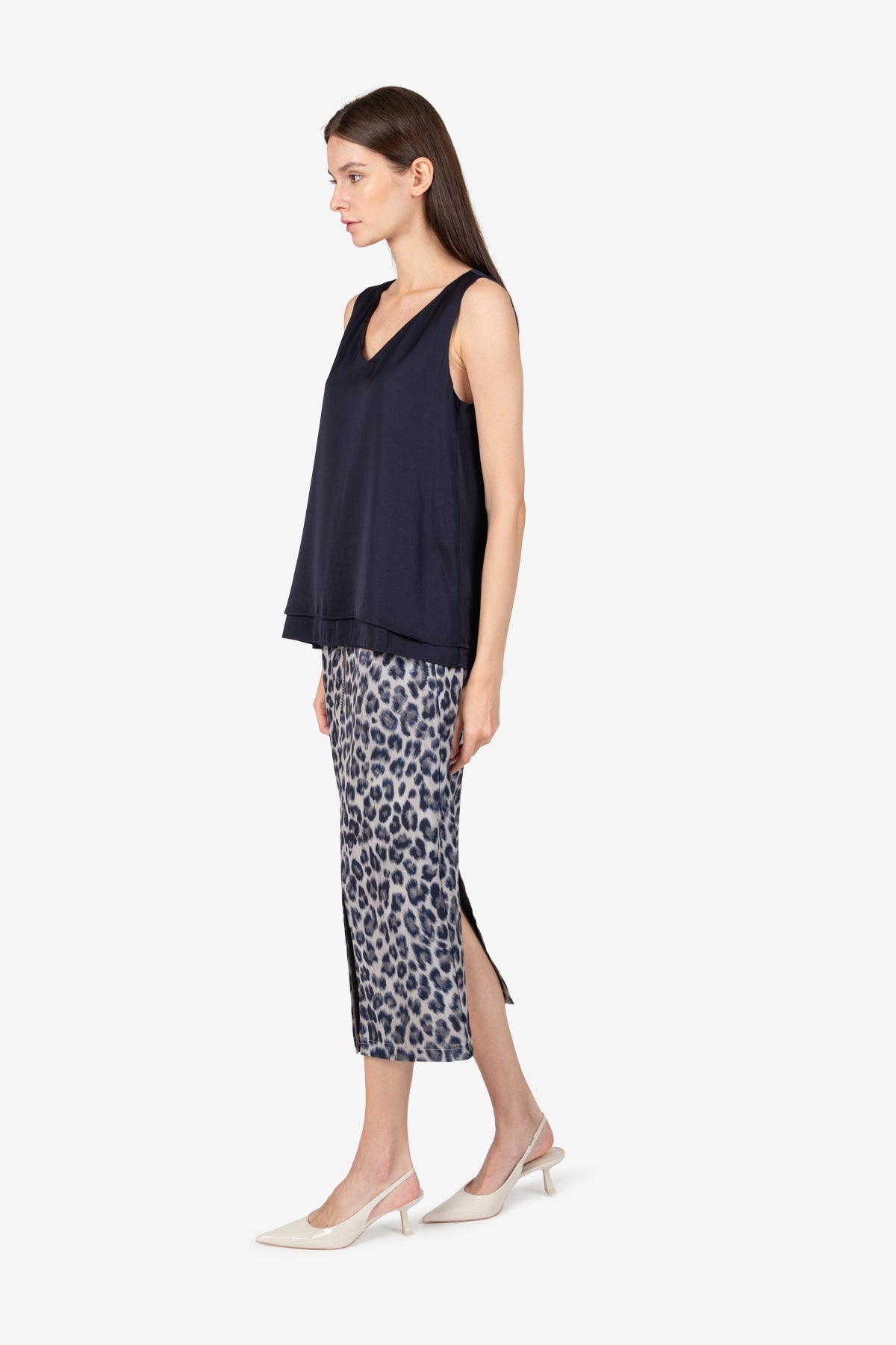 Sleeveless Blouse
