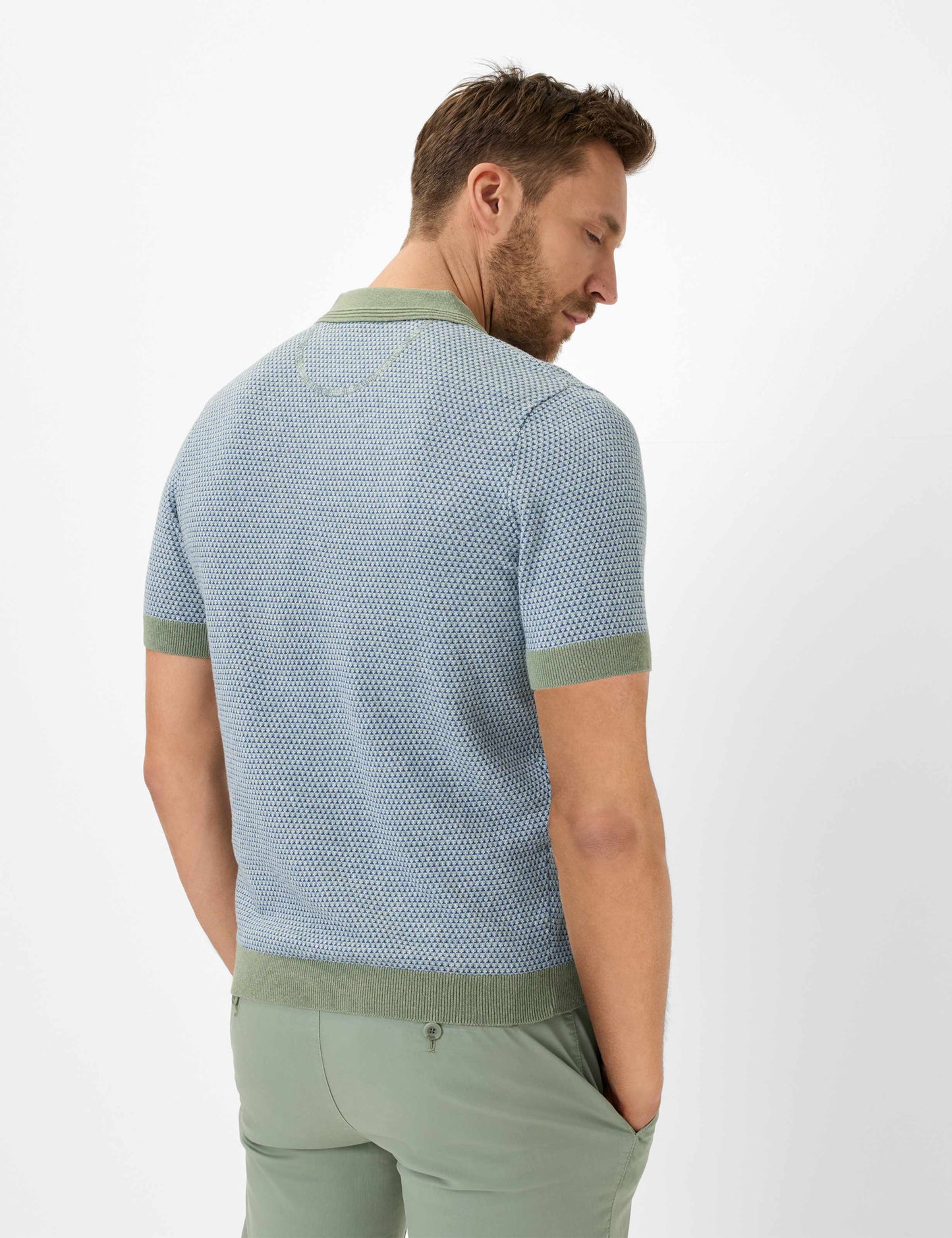 Jacquard: Knitted Polo in Cotton-Linen Mix