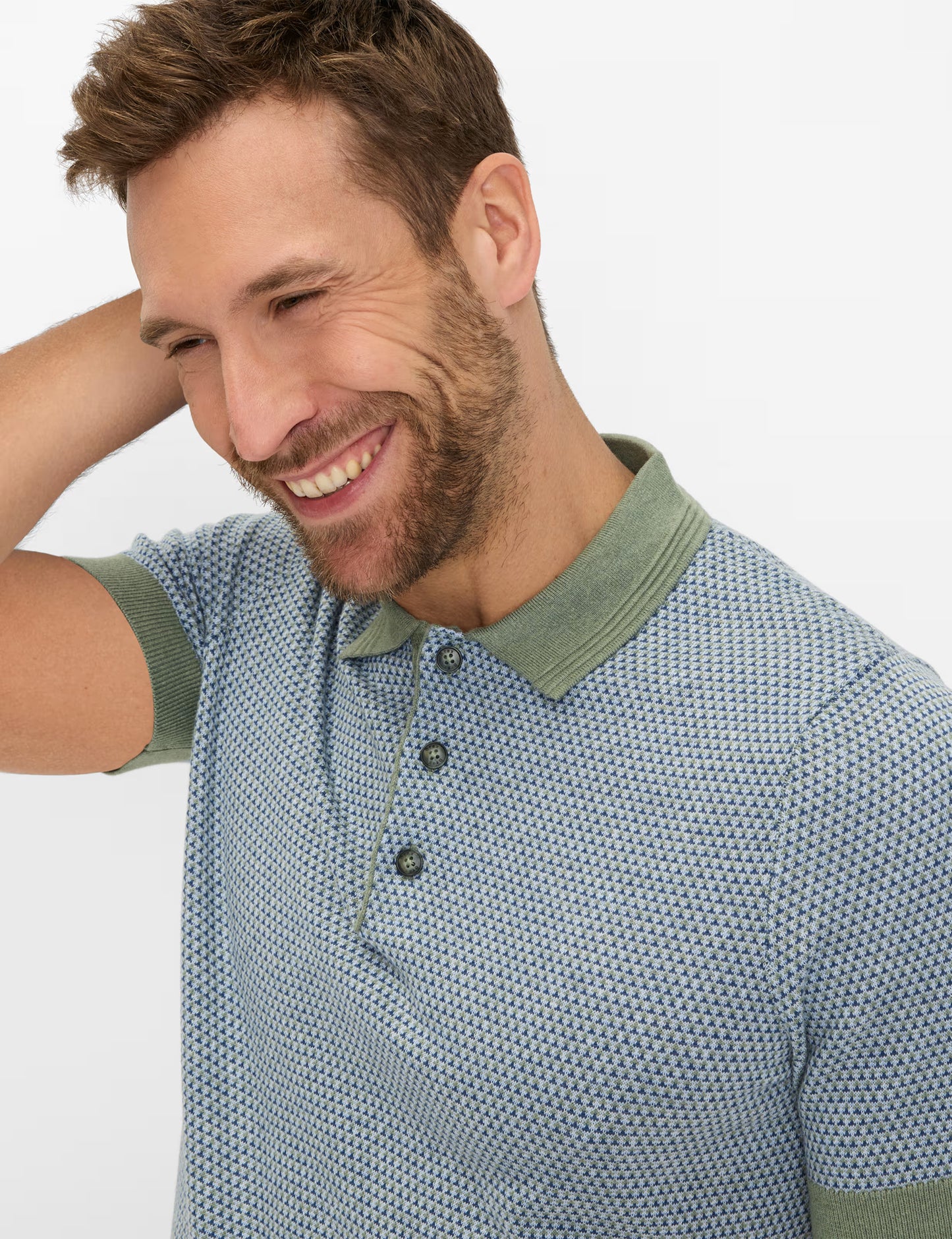 Jacquard: Knitted Polo in Cotton-Linen Mix