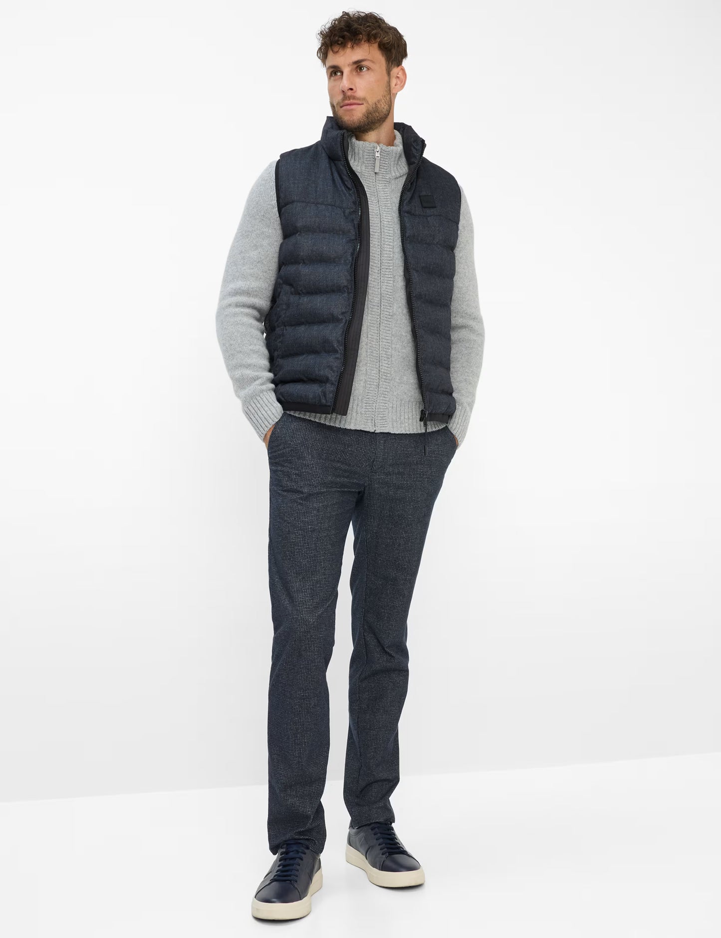 Soft Wool: Knitted Cardigan in a Wool Blend