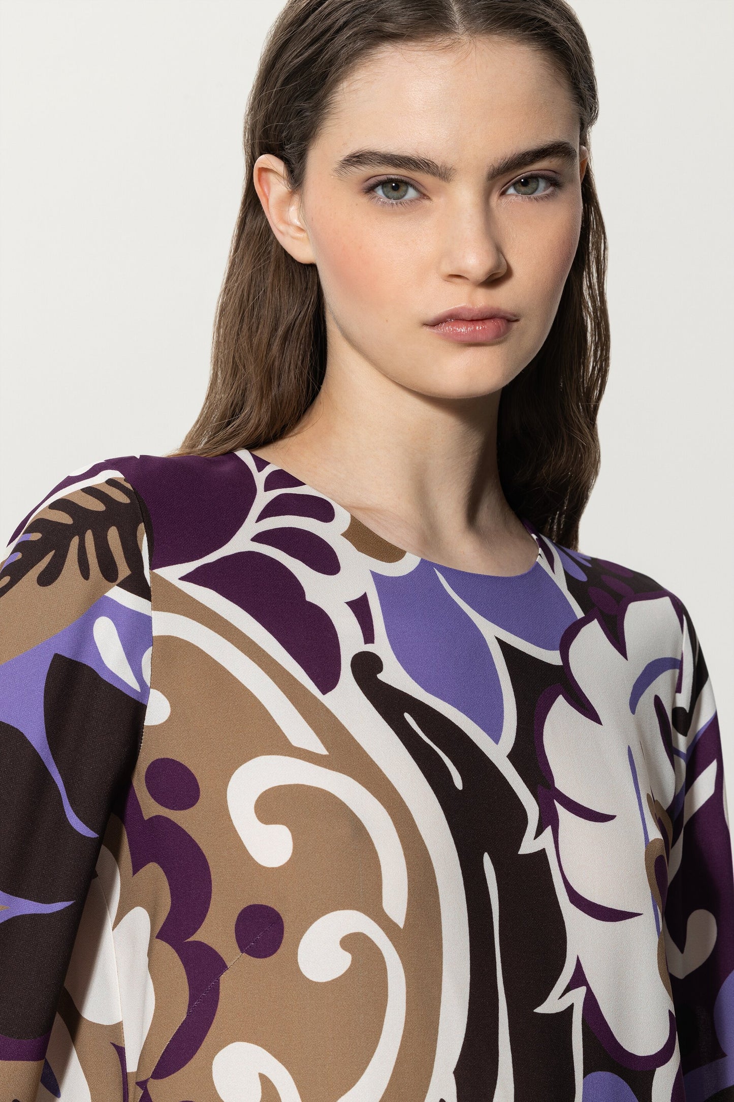 Casually cut Blouse with Floral Print