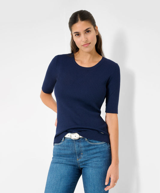 圓領螺紋針織衫