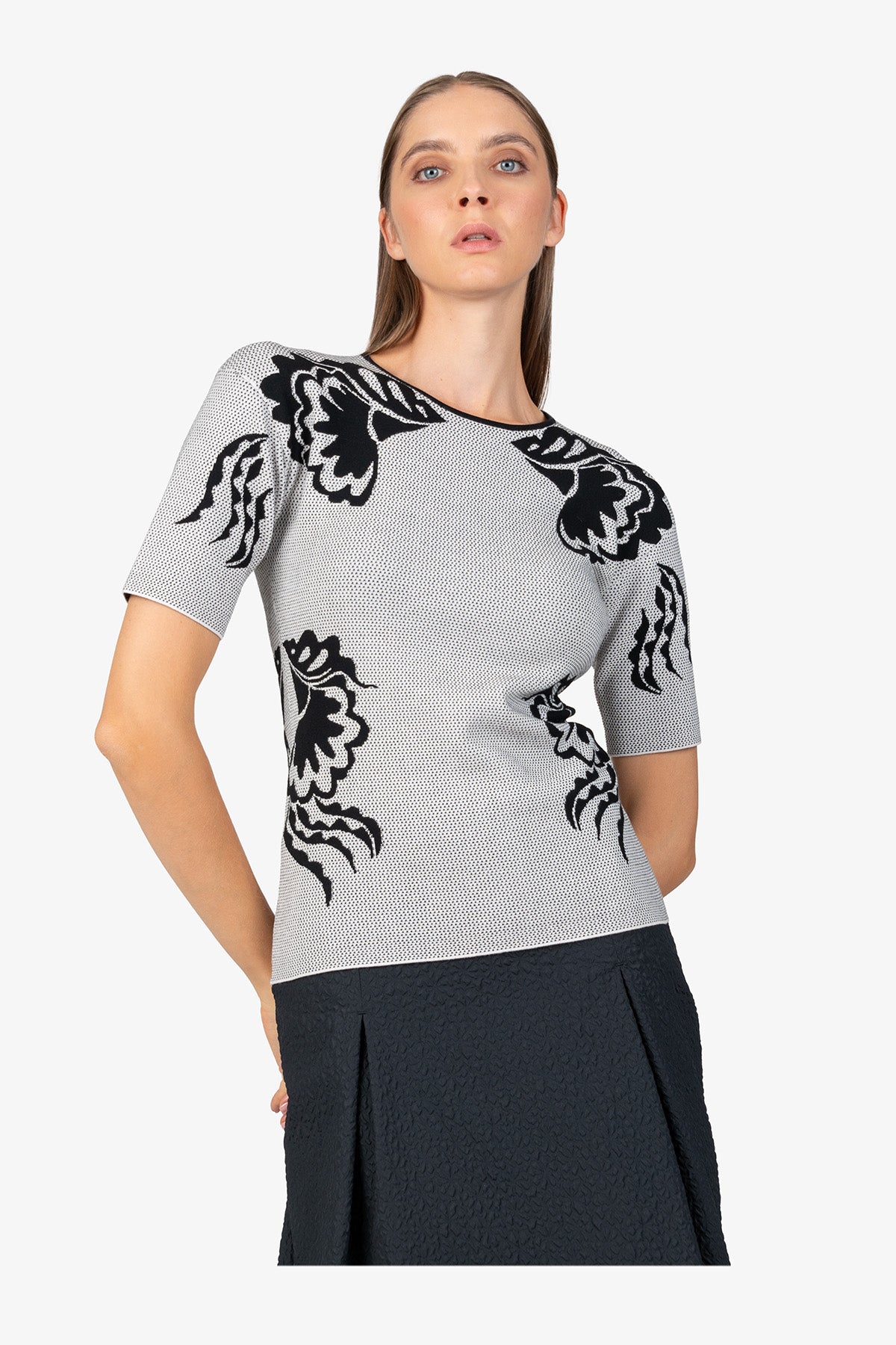 Short-sleeved Round-neck Shirt