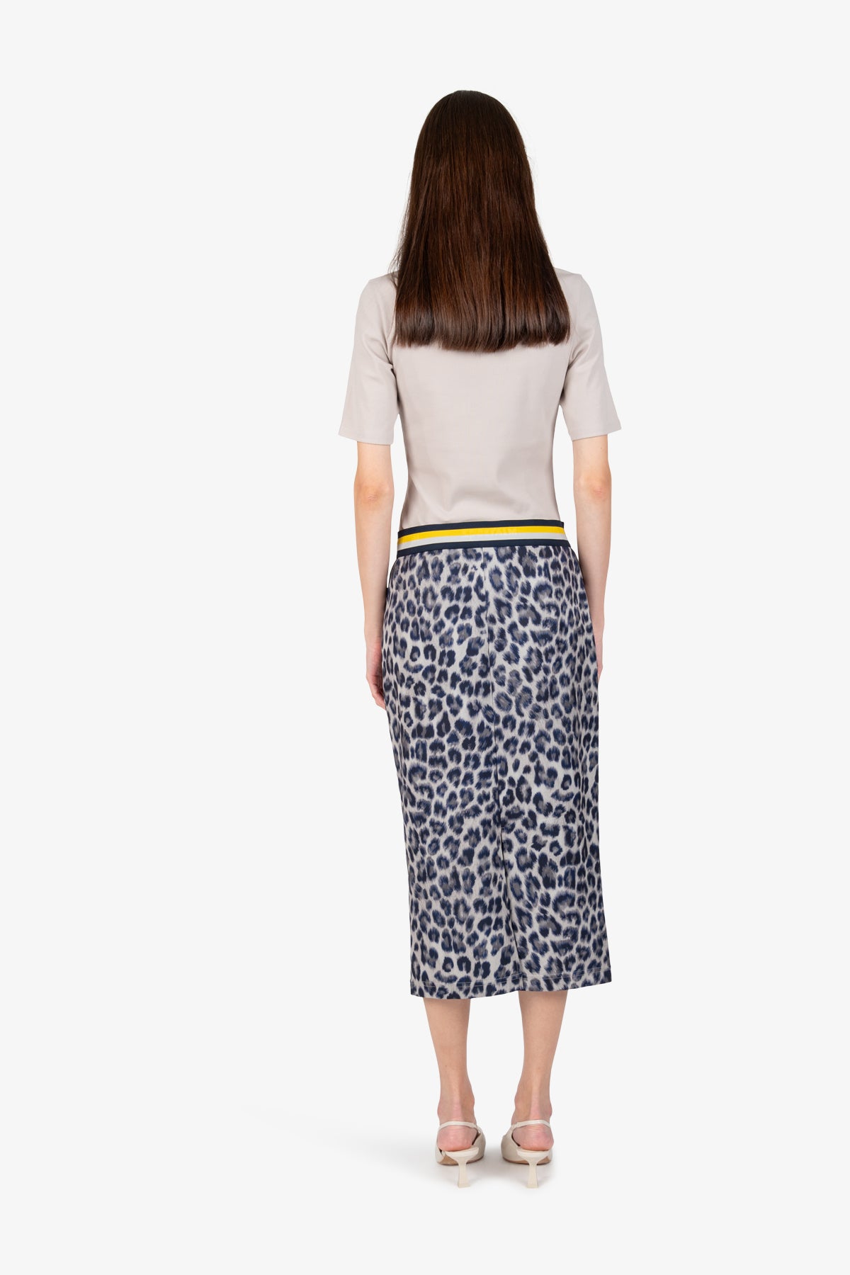 Narrow Skirt