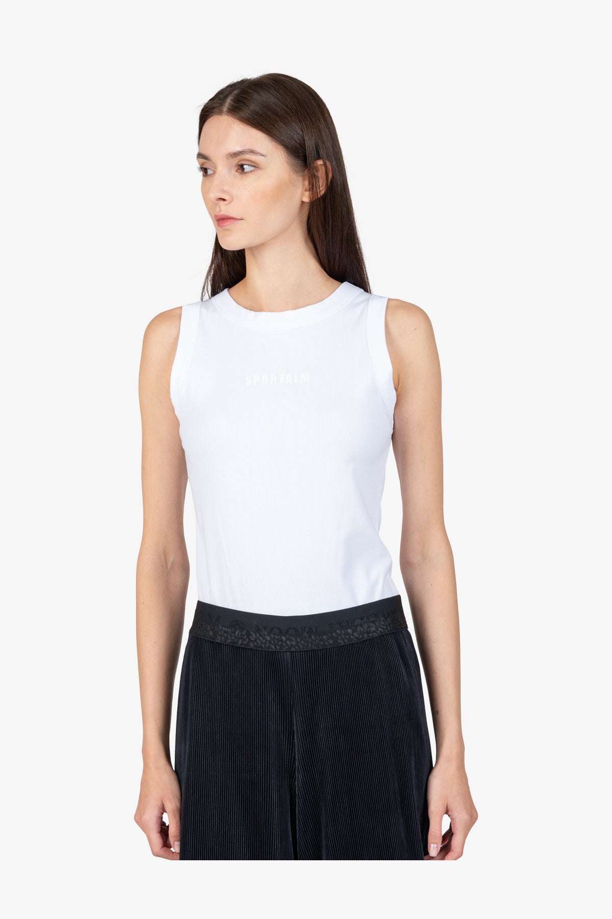 Wide-leg Trousers