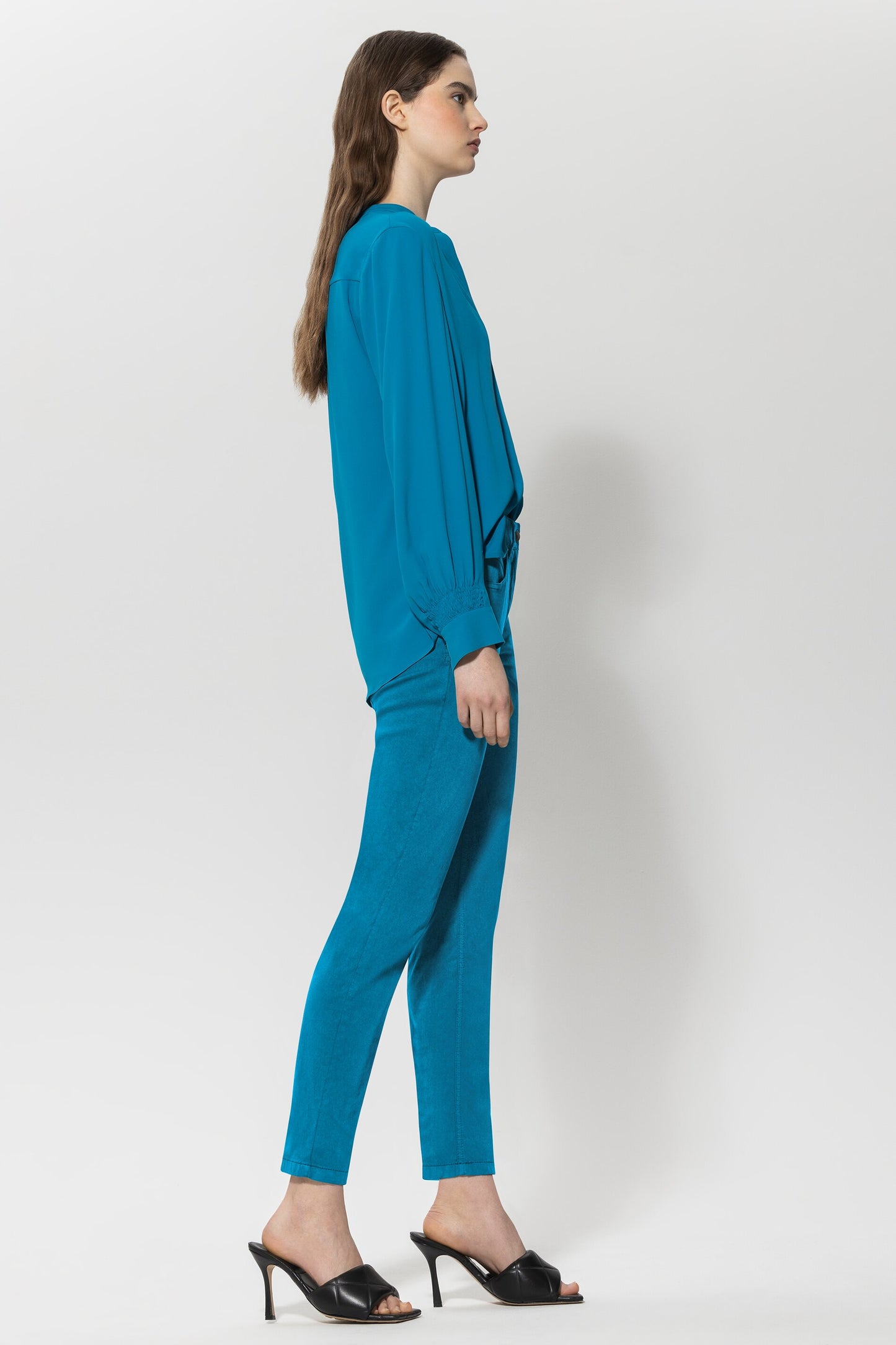 Skinny Jeans with Additional seams