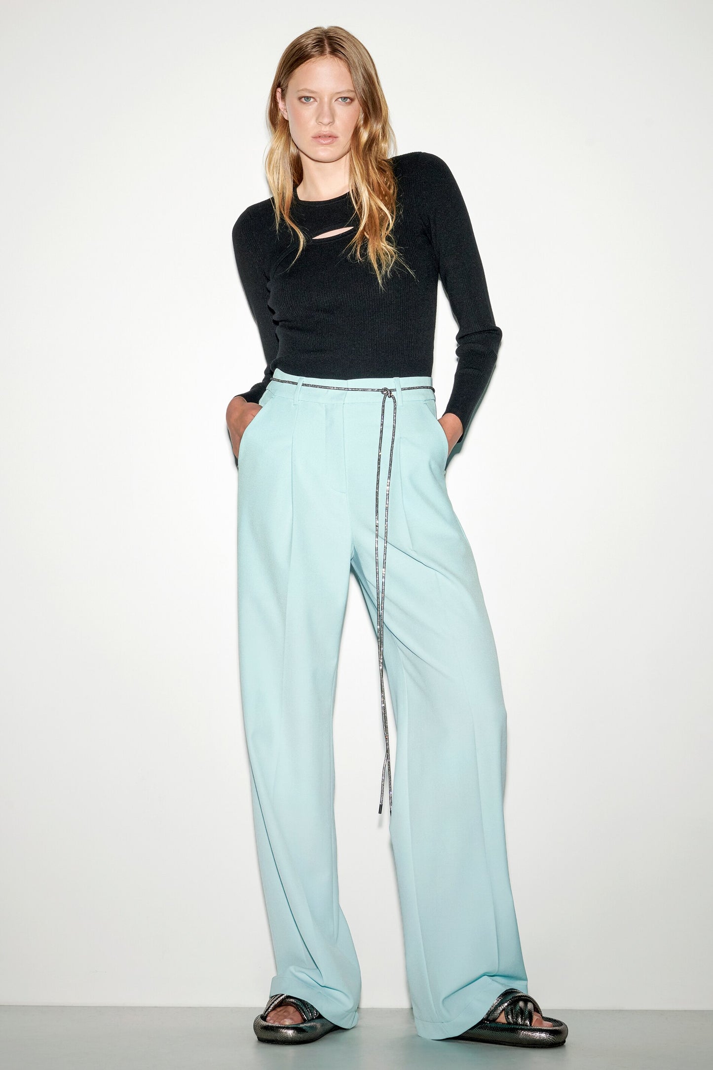 Wide-Leg Pants with Pleats