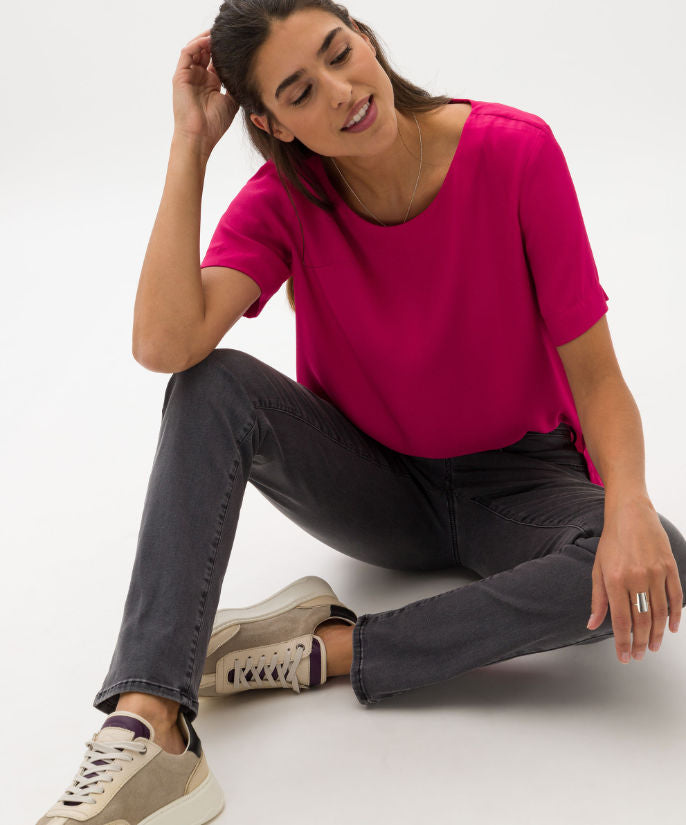 Sustainable Five-pocket Jeans in Used Look