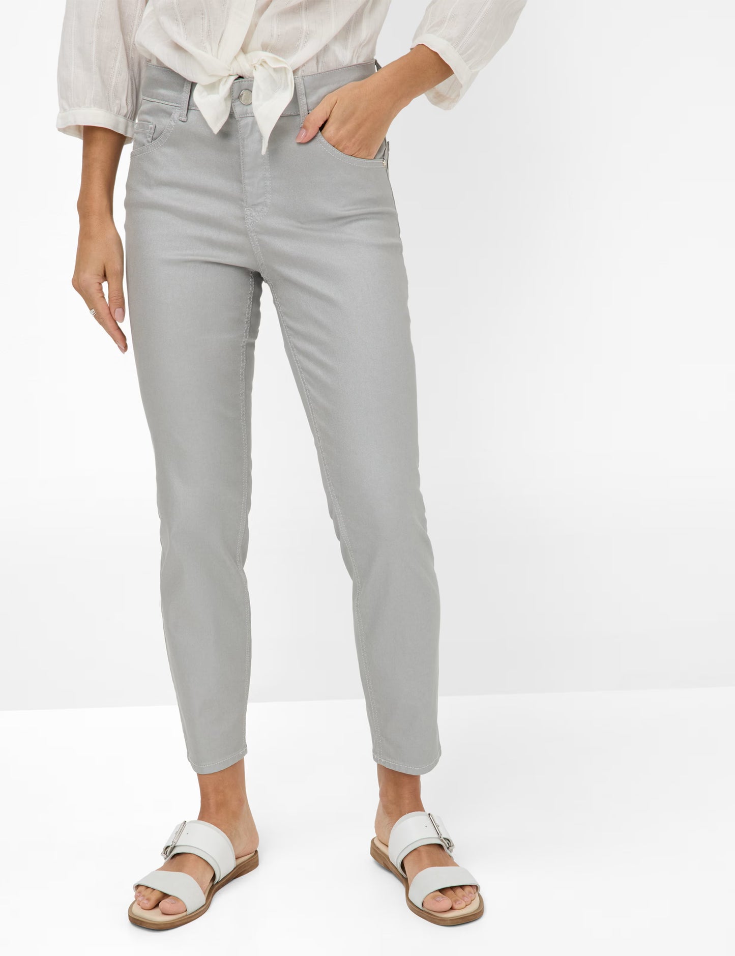 Shiny Coating: Skinny Jean in Slim Fit
