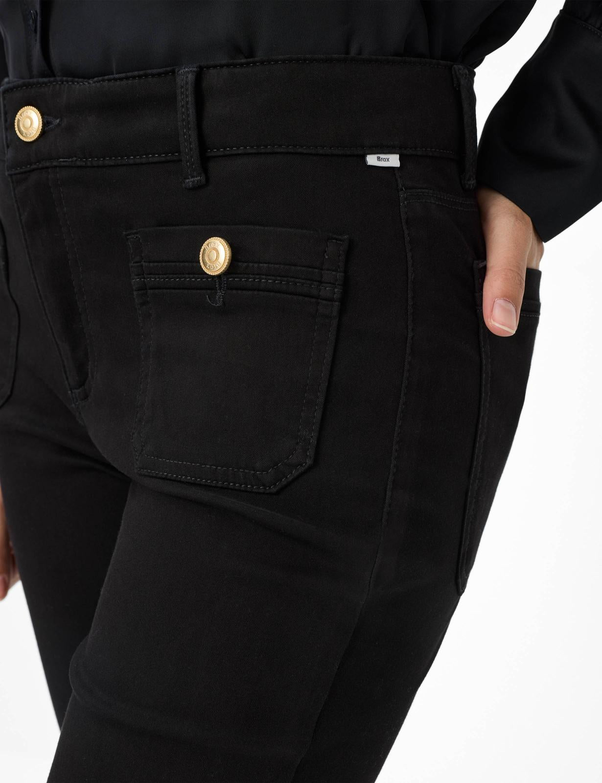 Cotton Dream: Five-pocket Pants in Slim Bootcut