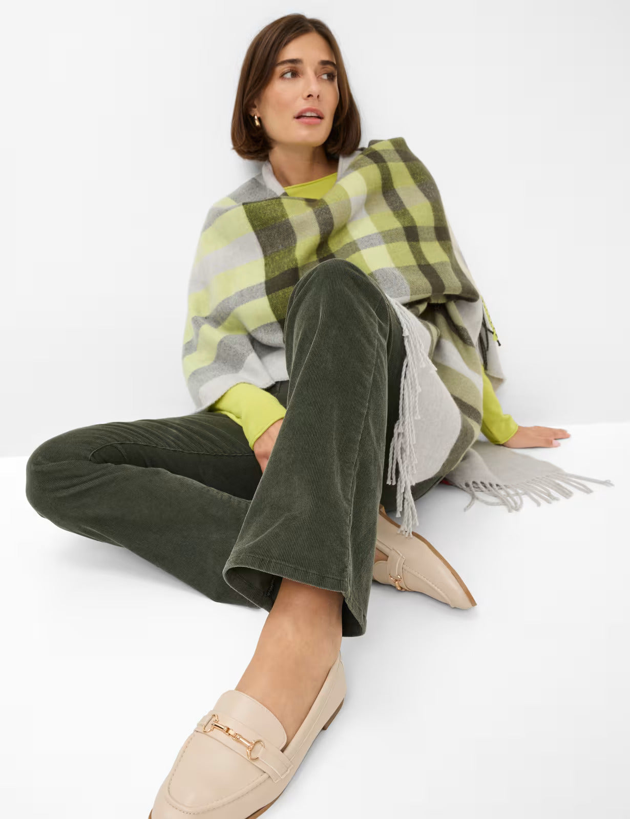 Cozy Corduroy: Pants in Slim Bootcut