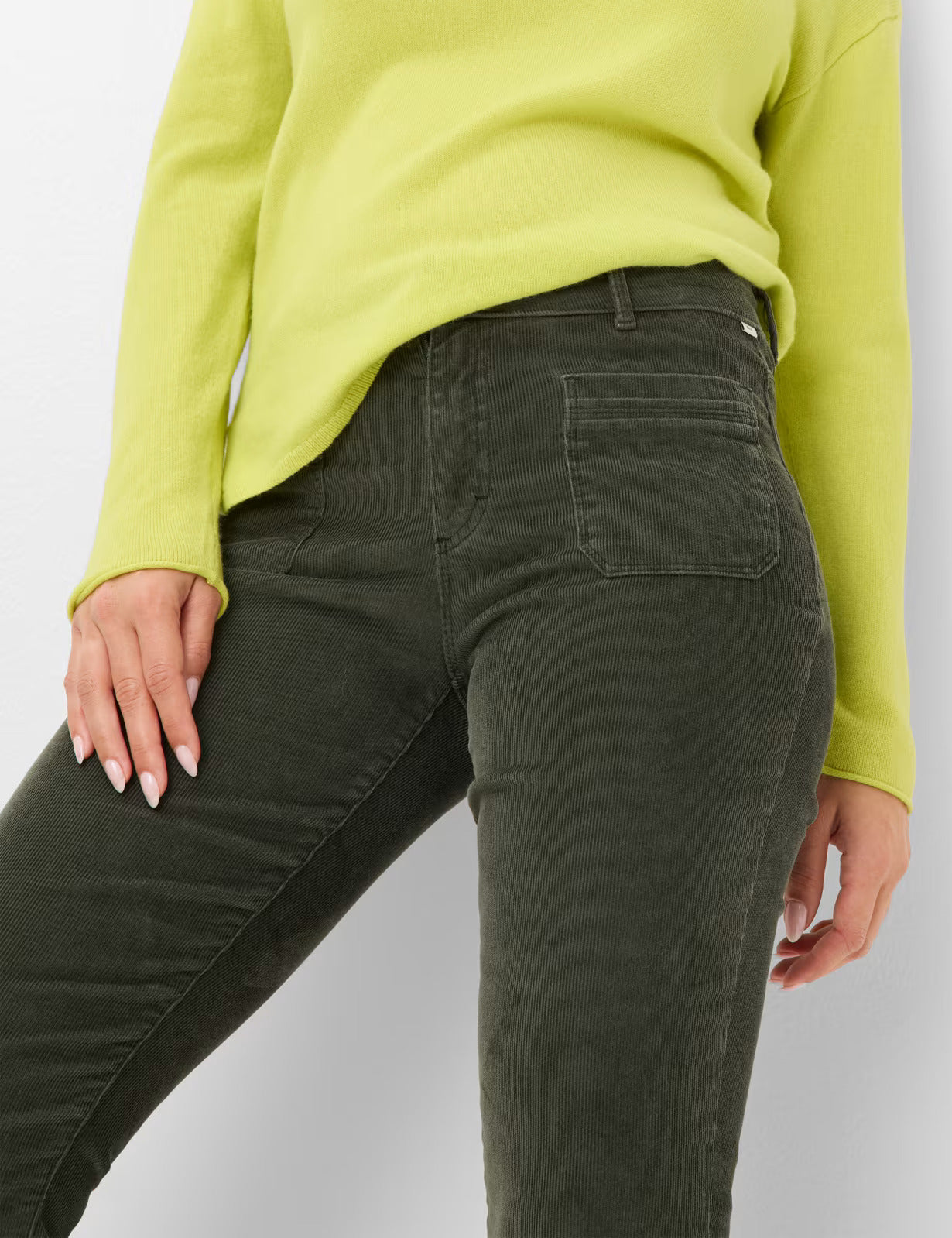 Cozy Corduroy: Pants in Slim Bootcut