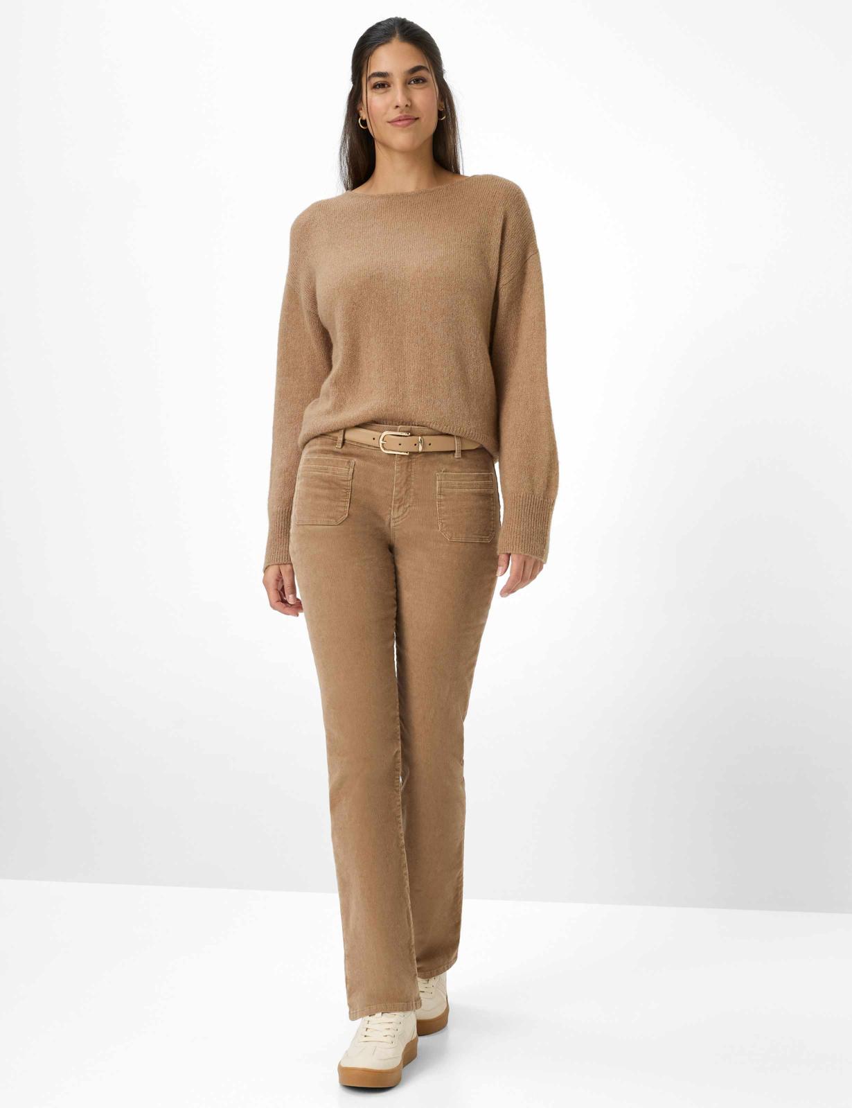 Cozy Corduroy: Pants in Slim Bootcut
