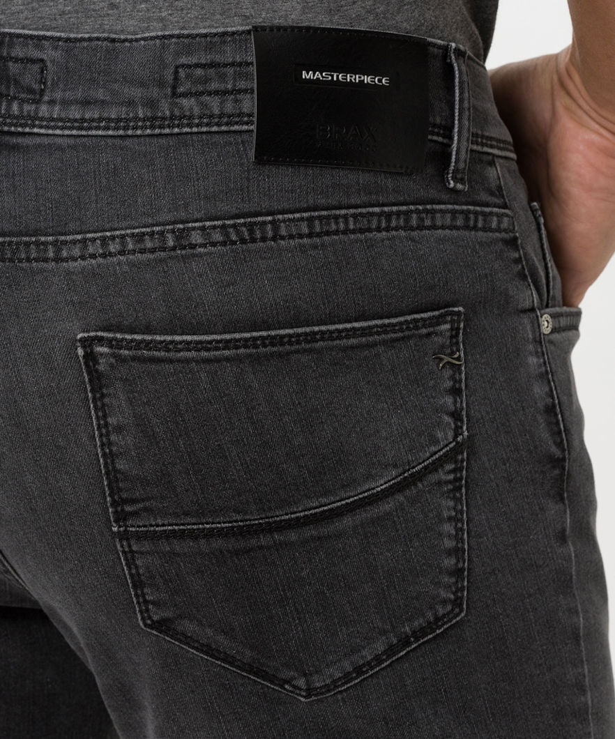 Modern Five-Pocket Jeans