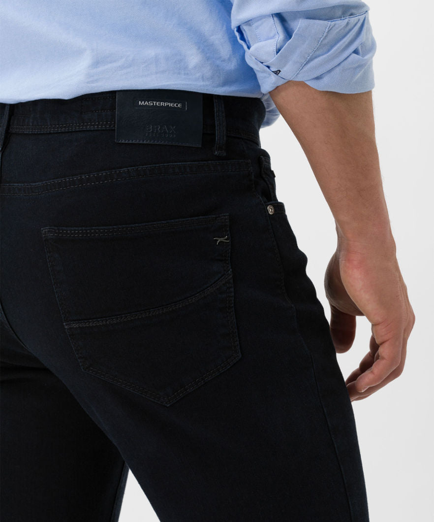 Modern Five-Pocket Jeans