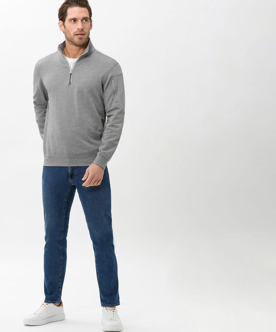 Modern Five-Pocket Jeans
