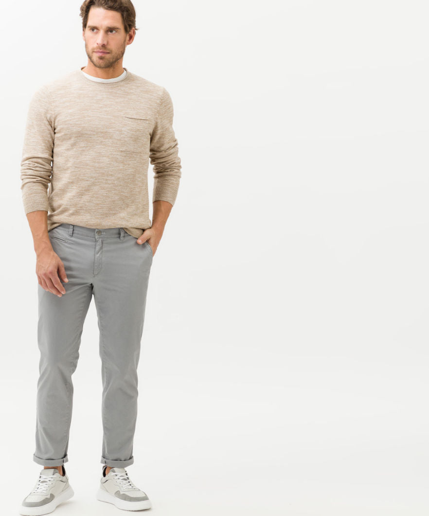 Hi-FLEX: Ultra-Elastic Slim Chinos