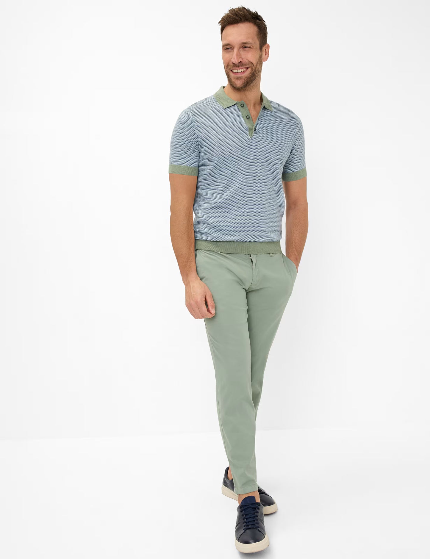 Satin: Jogpants in Croped Fit