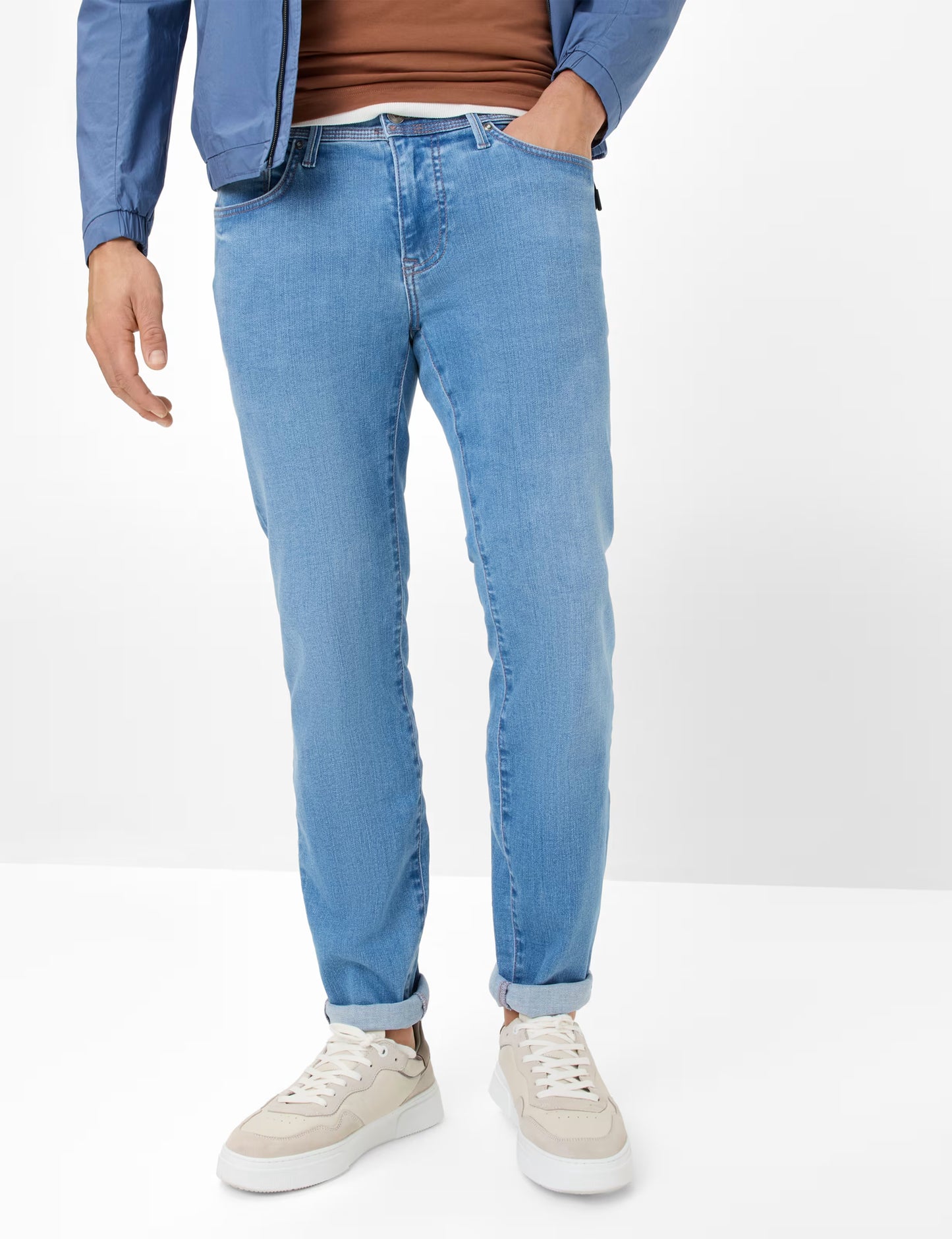 Denim: Five-Pocket Jean in Slim Fit