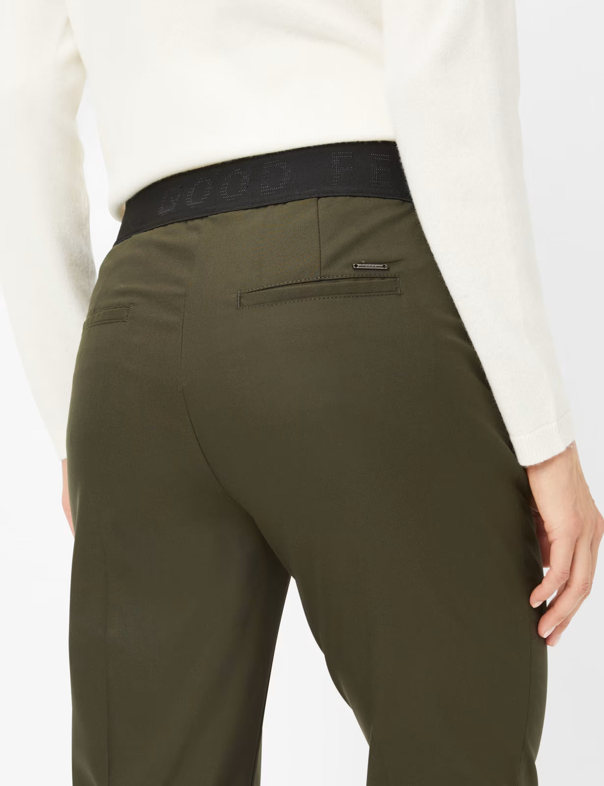 Woolook Pull On: 7/8 Length Pants in Regular Fit