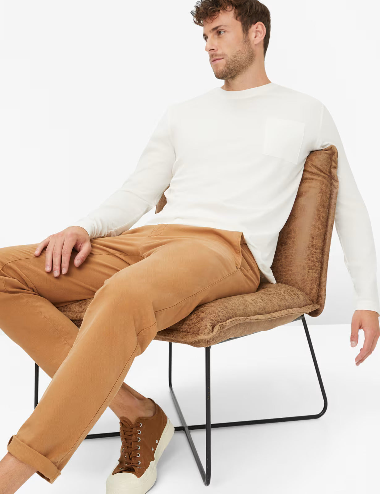 Hi-Flex Struktur: Flat-Front Pant in Modern Fit