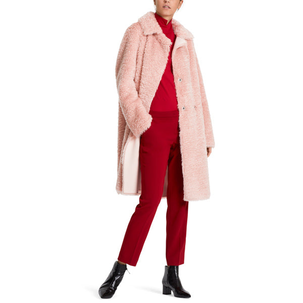 Reversible coat with lapel collar