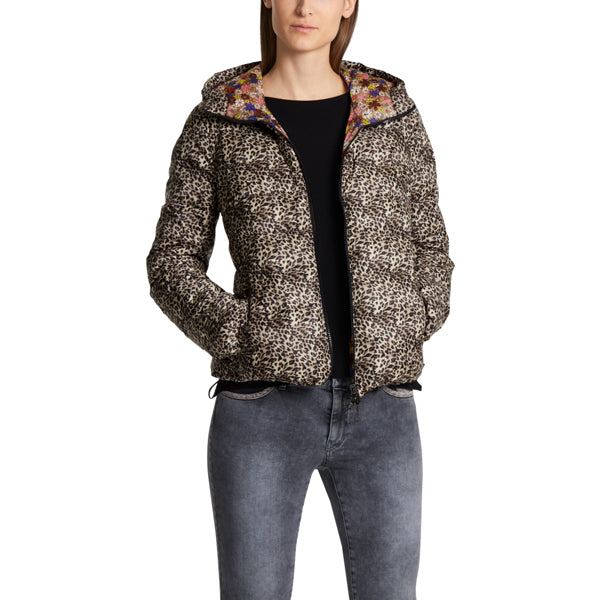 Reversible printed down jacket
