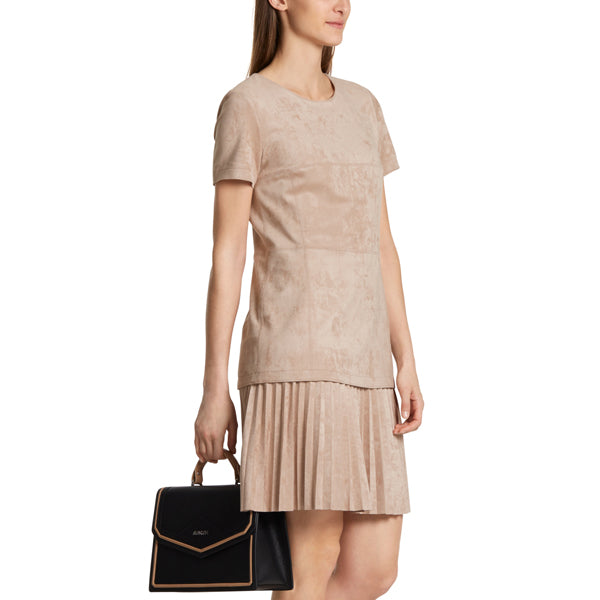 Dress with piano pleats