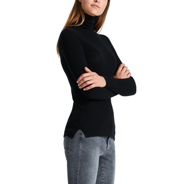 Roll neck sweater