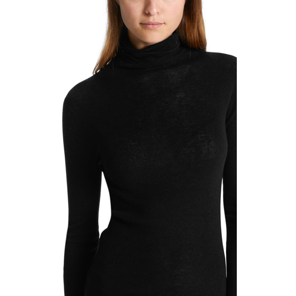 Roll neck sweater
