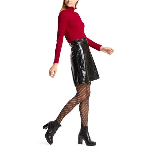 Turtleneck T-shirt with small slit